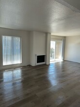 Casas Del Lago Apartments in West Covina, CA - Building Photo - Building Photo