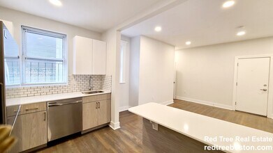 108 Jersey St in Boston, MA - Foto de edificio - Building Photo