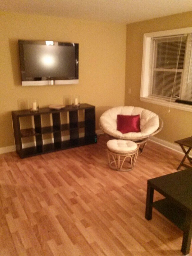 7831 43rd St Rentals In Lyons IL 7831-43rd-st-rentals-in-lyons-il