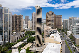 1700 Ala Moana Blvd Apartamentos