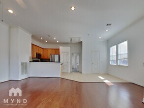 3412 Honsinger St in Houston, TX - Foto de edificio - Building Photo