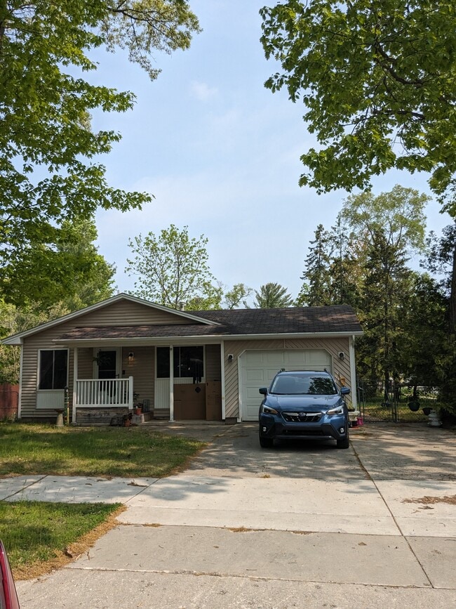 property at 891 Kelley St