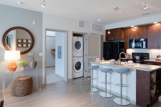 Veranda Highpointe in Denver, CO - Foto de edificio - Interior Photo