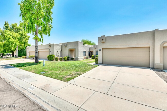property at 8889 E Meadow Hill Dr
