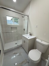 2926 E Cade St, Unit C in Long Beach, CA - Foto de edificio - Building Photo