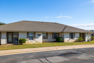 Towne Park in Kingsland in Kingsland, TX - Building Photo - Building Photo