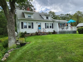 18 Fir Hollow Rd in Bristol, ME - Building Photo - Building Photo