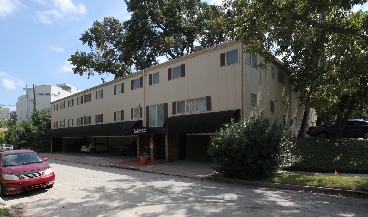 Buffalo Terrace in Houston, TX - Building Photo