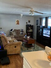2804 NW 58th St, Unit GARAGE APT in Oklahoma City, OK - Building Photo - Building Photo