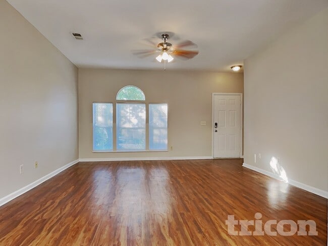 62 Sweet Thorne Cir in Irmo, SC - Foto de edificio - Building Photo