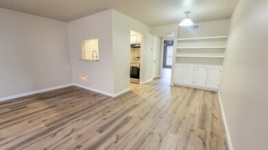 4500 Sherwood Ln in Houston, TX - Building Photo - Building Photo