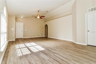 3552 Fyfield Ct in Land O Lakes, FL - Building Photo - Building Photo
