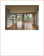 8128 Bleeks Rd in Ottawa, ON - Building Photo - Building Photo