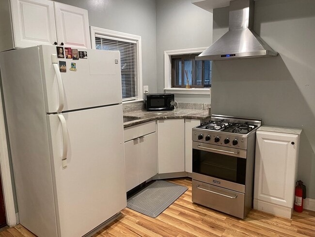 property at 176 W Sixth St