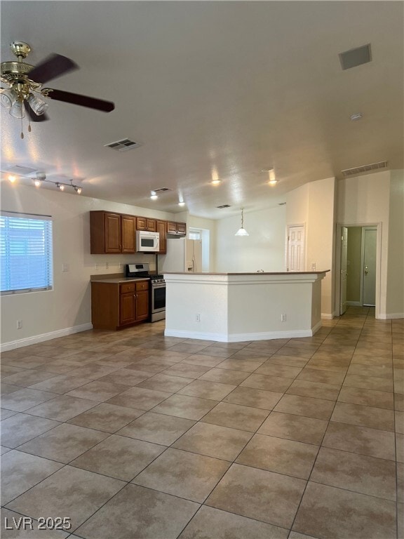 5858 Sierra Medina Ave in Las Vegas, NV - Building Photo - Building Photo