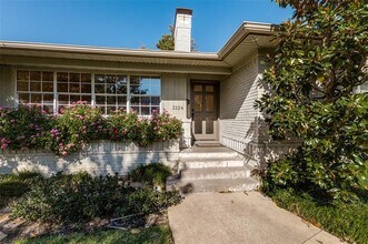 3224 Villanova St in Dallas, TX - Building Photo - Building Photo