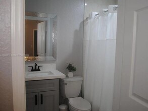 1814 Jefferson St in Hollywood, FL - Building Photo - Building Photo