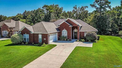 129 High Noon Ln in Huntsville, AL - Building Photo - Building Photo