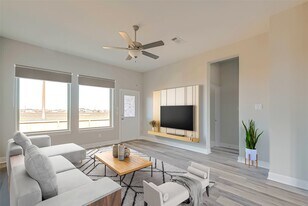 23814 Pullin Market Dr in Richmond, TX - Building Photo