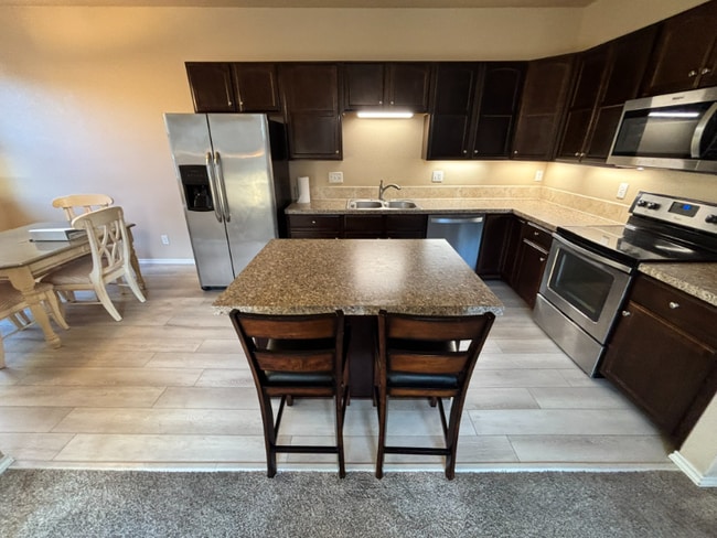 6603 W 3rd St in Greeley, CO - Foto de edificio - Building Photo