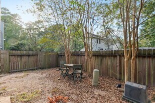 51 Marble Rock Pl in Spring, TX - Building Photo