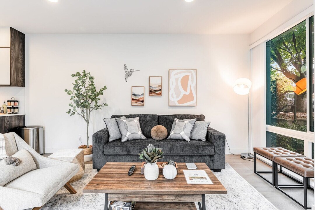2317 Franklin Ave E in Seattle, WA - Building Photo