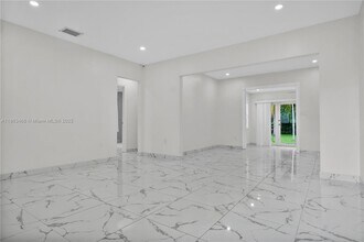 820 NW 31st Ave in Miami, FL - Building Photo - Building Photo
