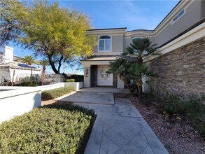 8304 Broad Peak Dr in Las Vegas, NV - Building Photo - Building Photo