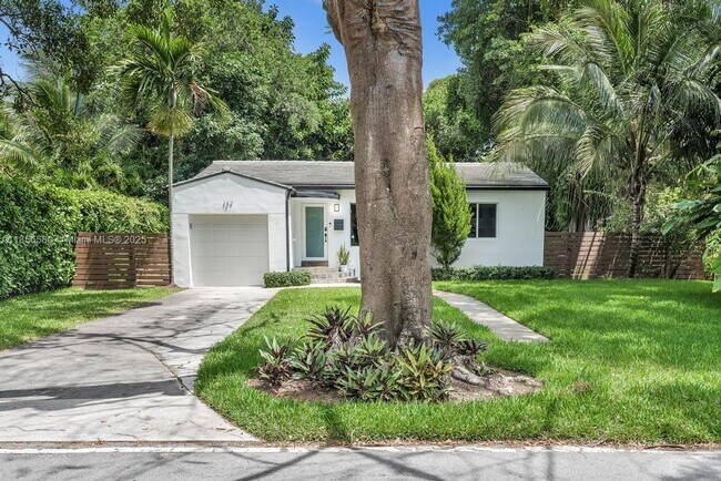 147 NW 87th St in El Portal, FL - Building Photo - Building Photo
