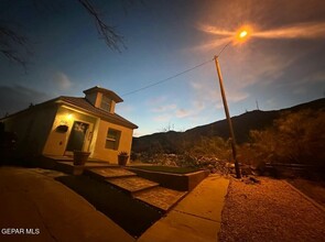 2200 Federal Ave in El Paso, TX - Building Photo - Building Photo