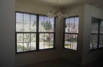 15691 Easthaven Ct in Bowie, MD - Foto de edificio - Building Photo