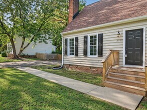 3512 Castlebury Dr in Chester, VA - Building Photo - Building Photo