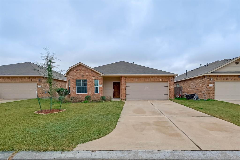 8223 Rudy Brook Way in Spring, TX - Building Photo