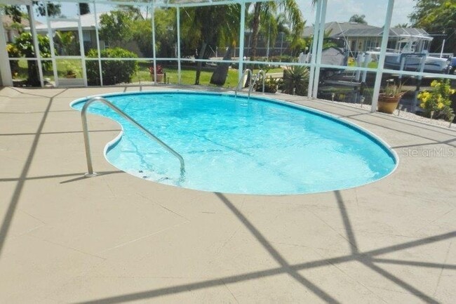 910 Santa Brigida Ct in Punta Gorda, FL - Building Photo - Building Photo