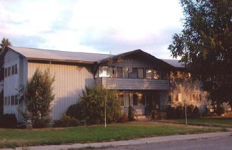 Park Apartments in Libby, MT - Foto de edificio