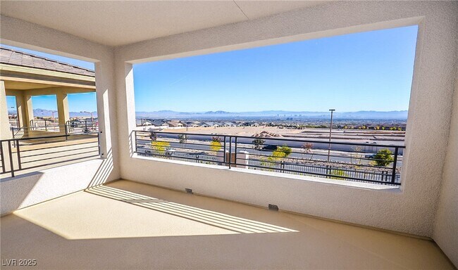 552 Parkwind Ln in Las Vegas, NV - Building Photo - Building Photo