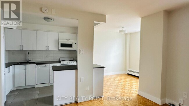 property at 490-490 Eglinton Ave E