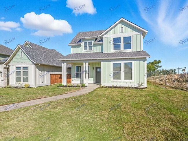 100 Cardinal Wds in Granbury, TX - Building Photo - Building Photo