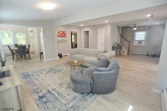 23 Iowa Ave in Jefferson, NJ - Building Photo - Building Photo