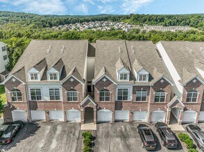 1115 Balsam Dr in New Windsor, NY - Building Photo - Building Photo