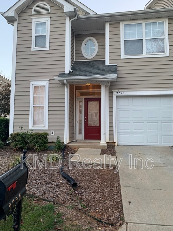 2726 Avalon Loop Rd