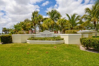 3944 Sabal Way in Fort Pierce, FL - Building Photo - Building Photo