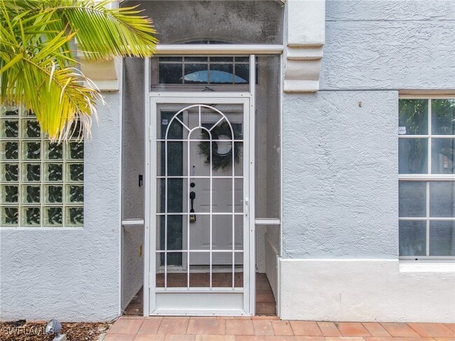 property at 351 Pindo Palm Dr