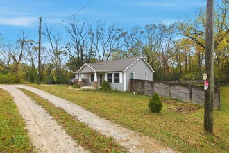 3104 Husky Way in Knoxville, TN - Building Photo - Building Photo