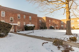 70-80 Gibson Blvd in Valley Stream, NY - Building Photo - Building Photo