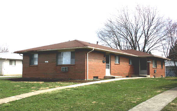 1650-1652 Carstare Dr in Columbus, OH - Foto de edificio