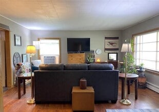 210 S Bird St in Mankato, MN - Building Photo - Building Photo