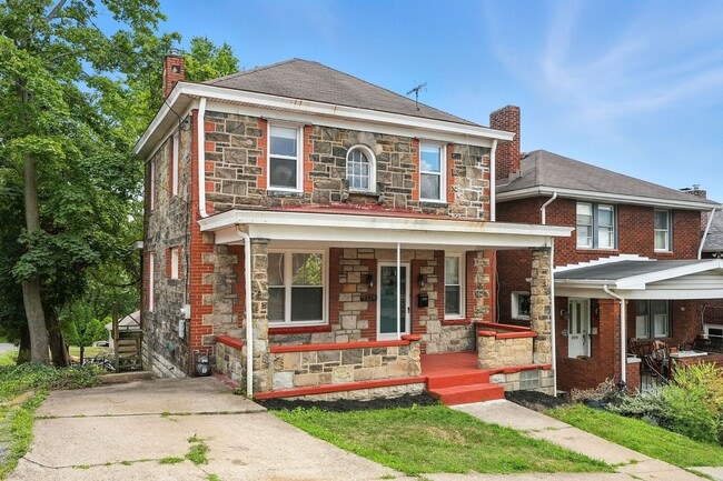 property at 3229 Beacon Hill Ave