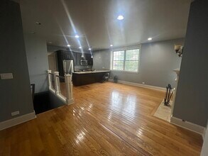 4956 S Vincennes Ave in Chicago, IL - Building Photo - Building Photo