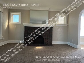 13233 Santa Rosa Dr, Unit Upper in Detroit, MI - Building Photo - Building Photo